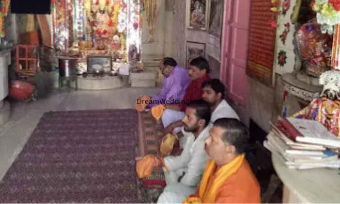 Astrologer Vaneet Sharma